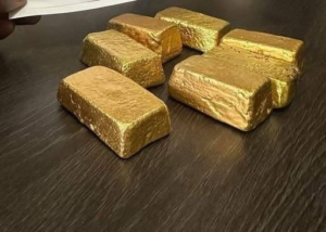 Raw bars of gold