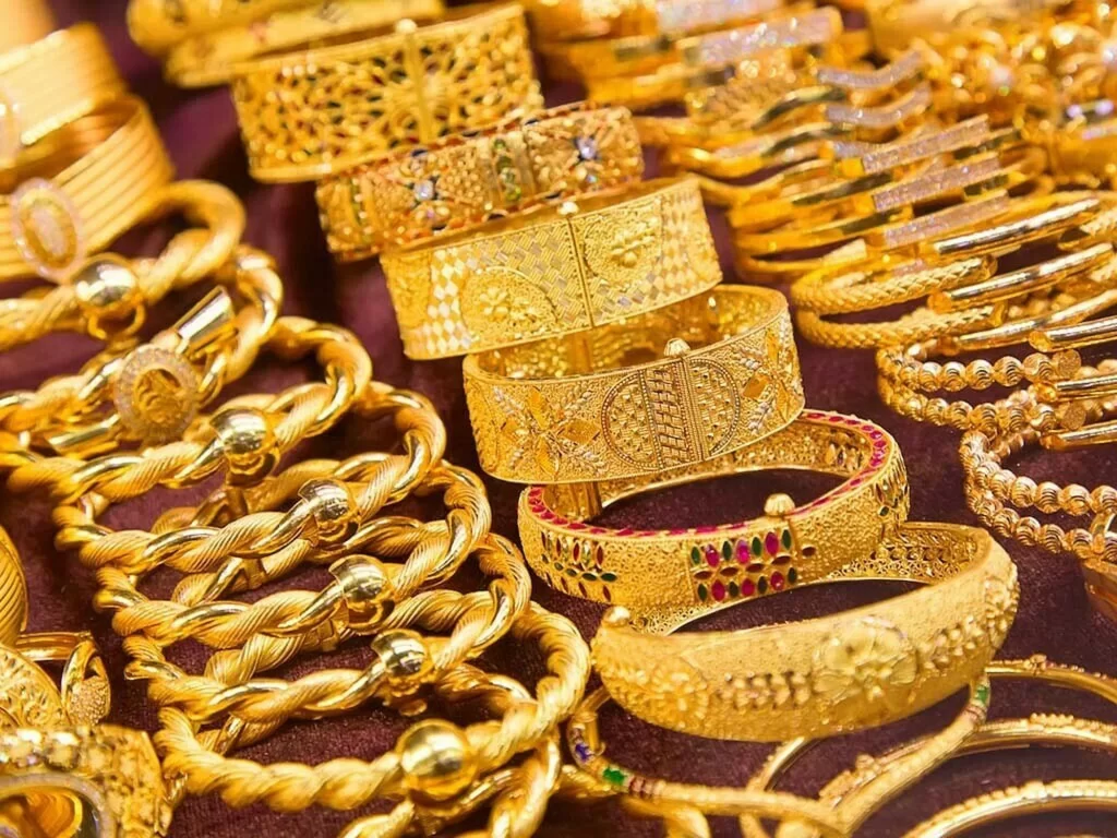 Raw Gold Jewelry for Sale: A Buyer’s Guide - Jesa Minerals