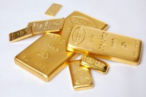 Gold vs Gold stock