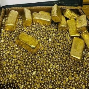 Raw gold in Mali